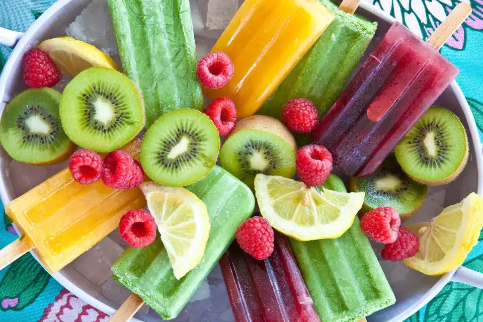 Kiwi-Berry Ice Pops